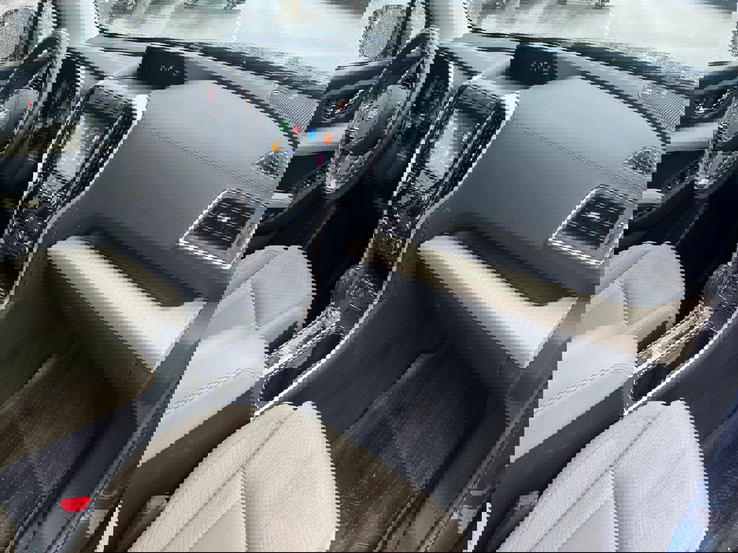 Used 2019 Subaru Ascent Premium w/ Popular Package #3 image 16