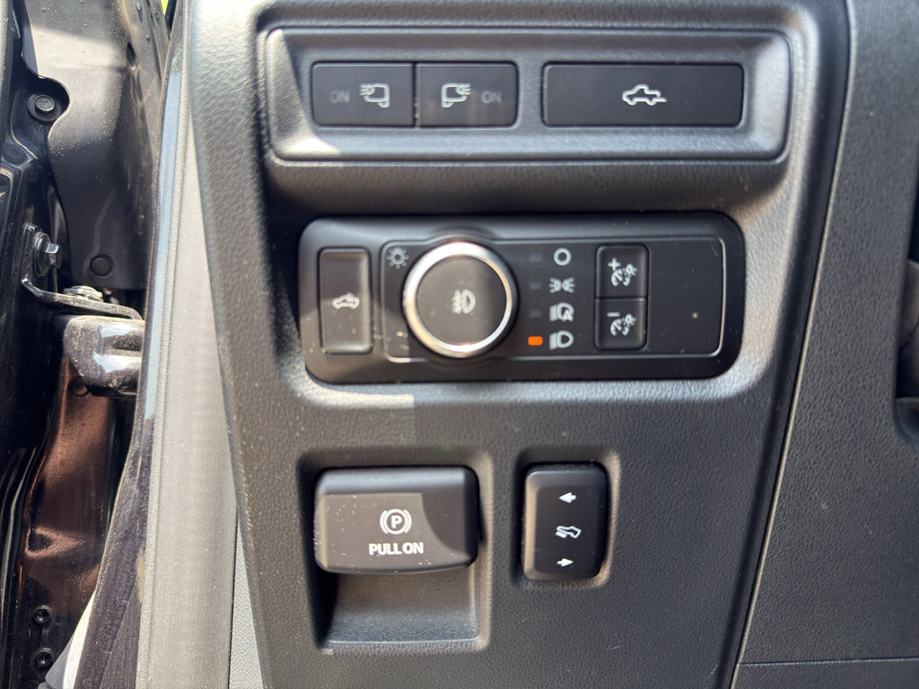 Used 2021 Ford F150 Lariat w/ Equipment Group 502A High AWD/4WD image 18