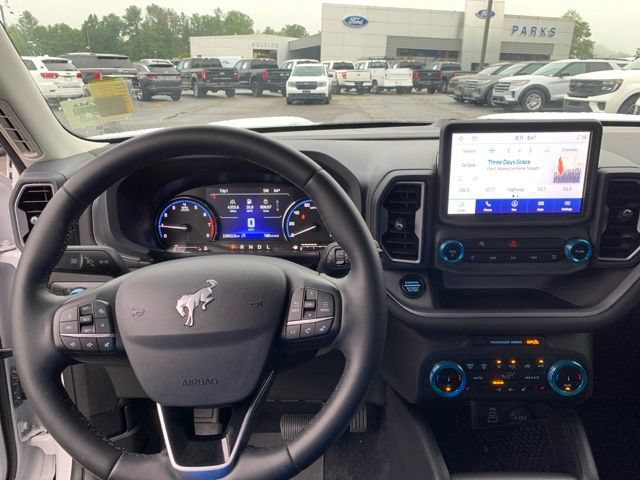 Certified 2024 Ford Bronco Sport Outer Banks w/ Tech Package AWD/4WD image 27