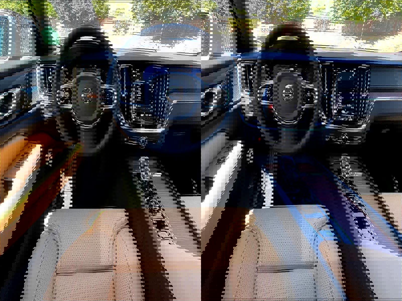 New 2026 Volvo V60 B5 Cross Country Ultra image 15