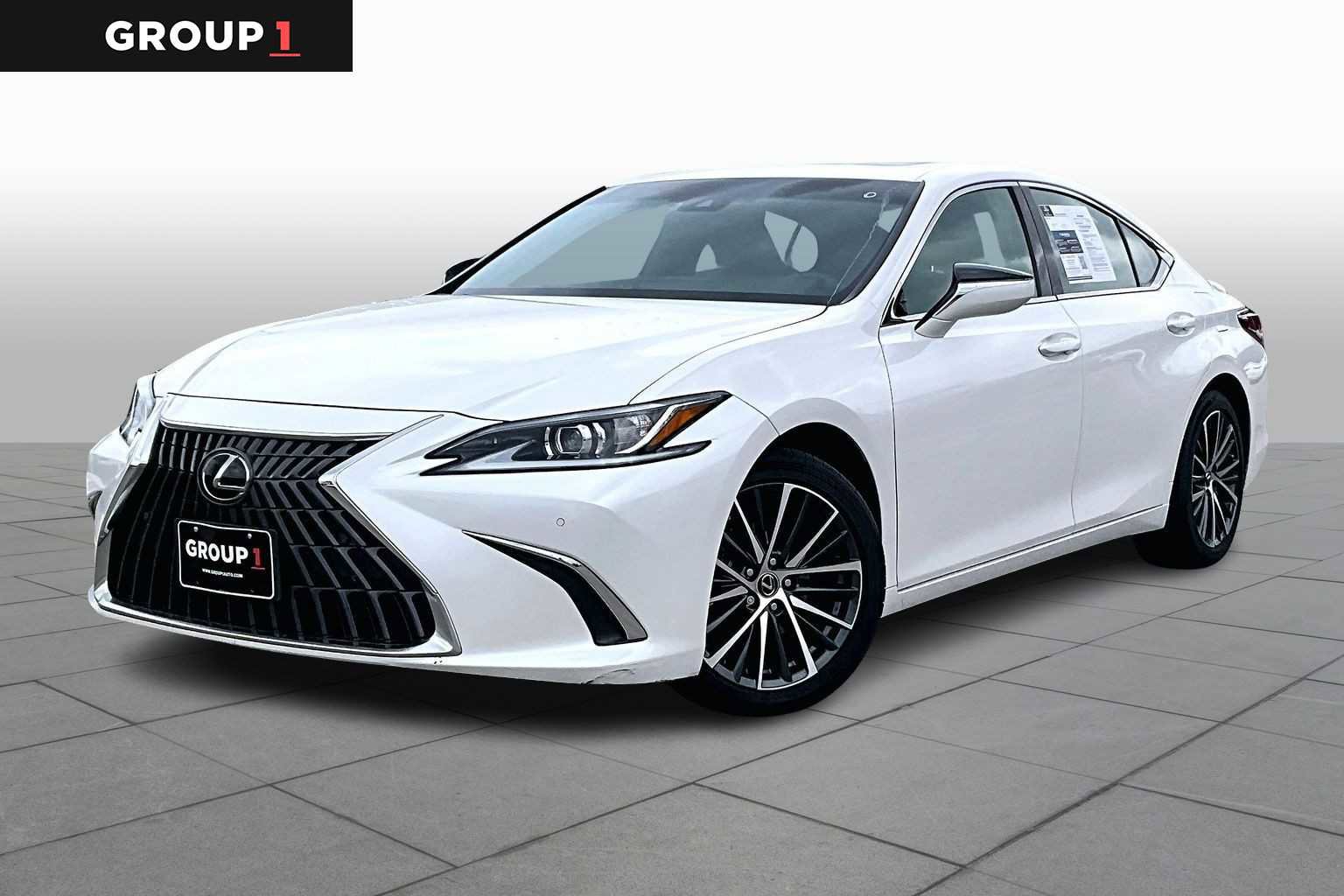 Used 2024 Lexus ES 300h w/ Premium Package image 1