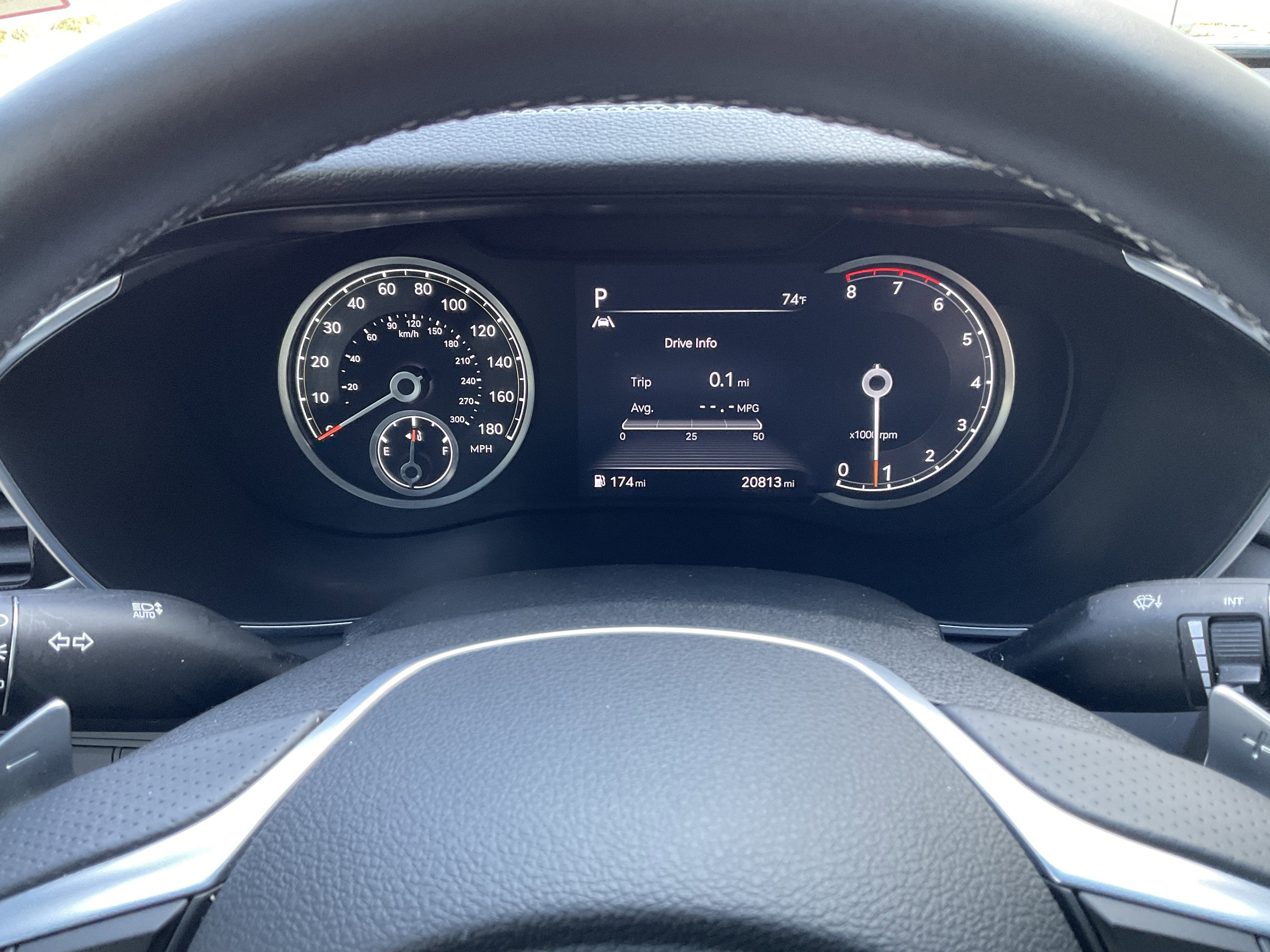 Used 2023 Genesis G70 2.0T image 14