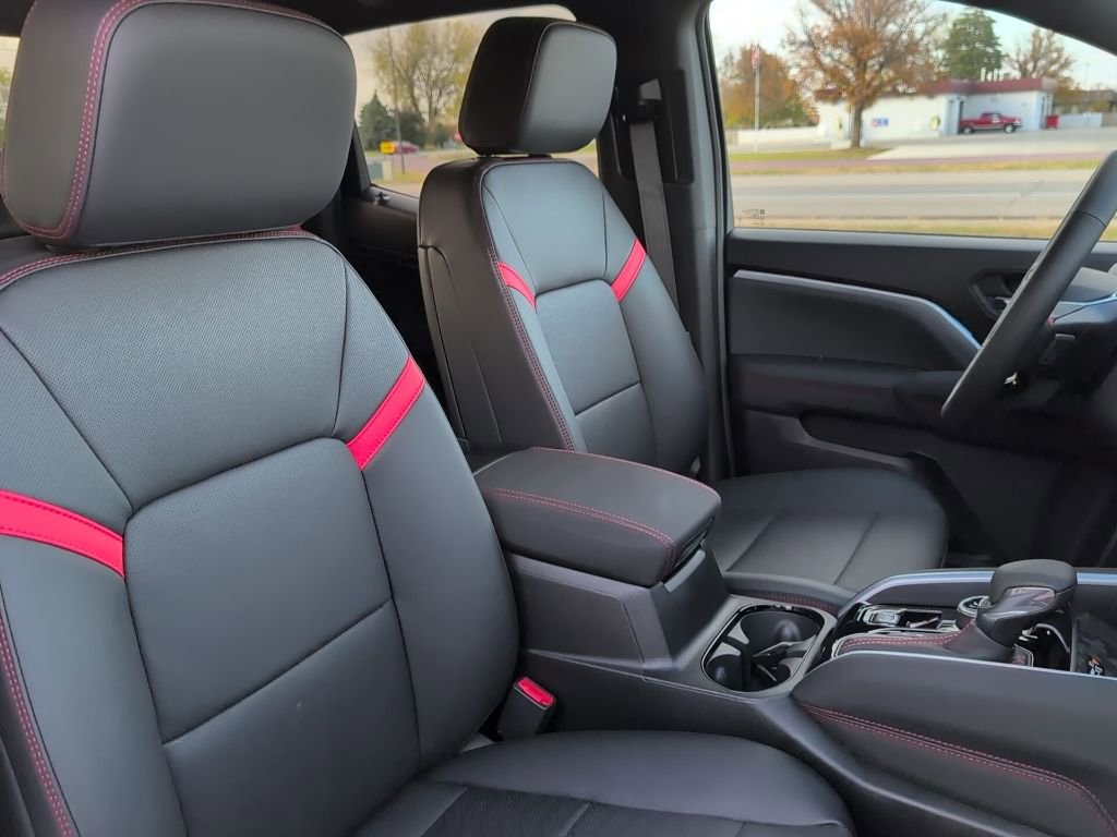 New 2026 Chevrolet Colorado Z71 w/ Z71 Convenience Package 2 image 30