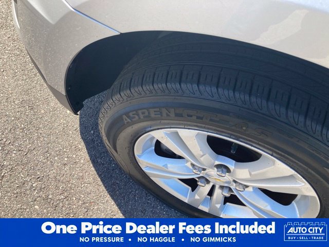 Used 2017 Chevrolet Equinox LS FWD image 15