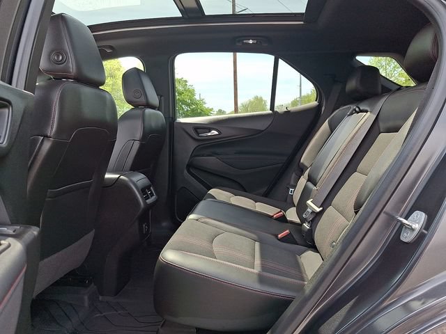 Used 2022 Chevrolet Equinox RS w/ LPO, Floor Liner Package AWD/4WD image 9