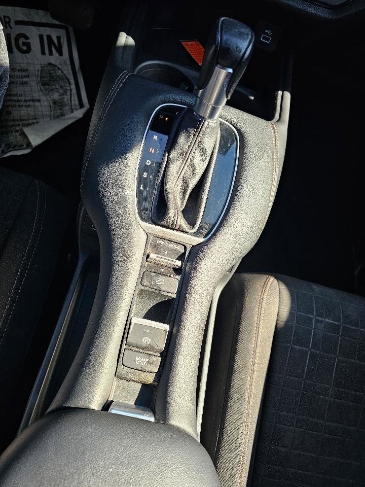 Used 2023 Honda HR-V Sport image 18