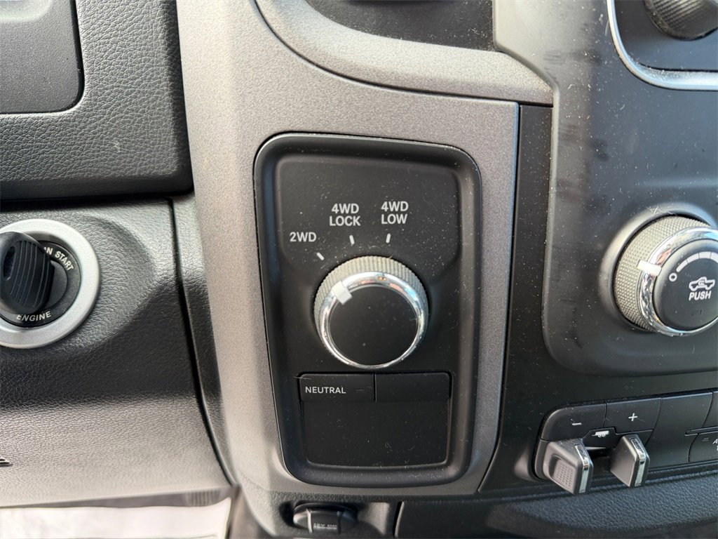 Used 2017 RAM 3500 Tradesman w/ Chrome Appearance Group image 10