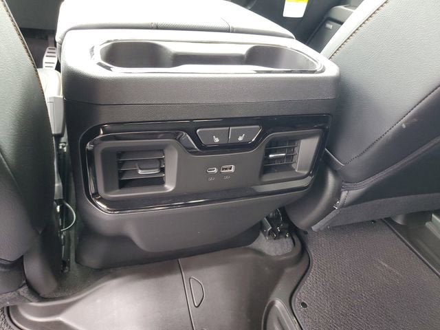 New 2026 GMC Sierra 2500 AT4 w/ Technology Package AWD/4WD image 19