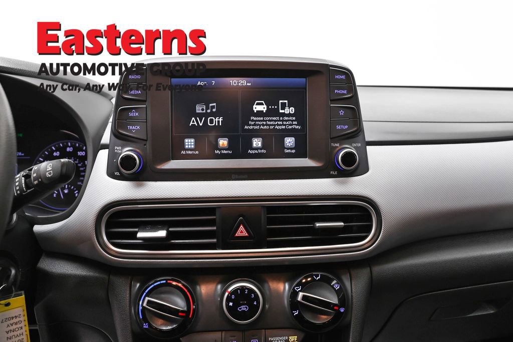 Used 2019 Hyundai Kona SE image 12