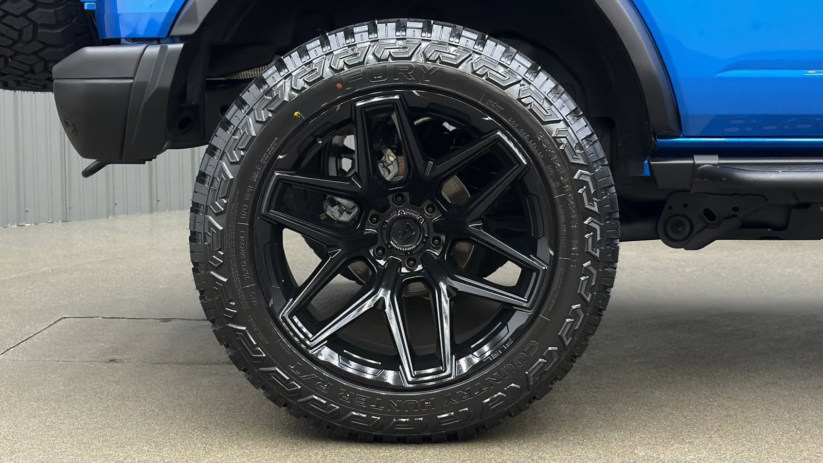 Used 2025 Ford Bronco Badlands AWD/4WD image 10