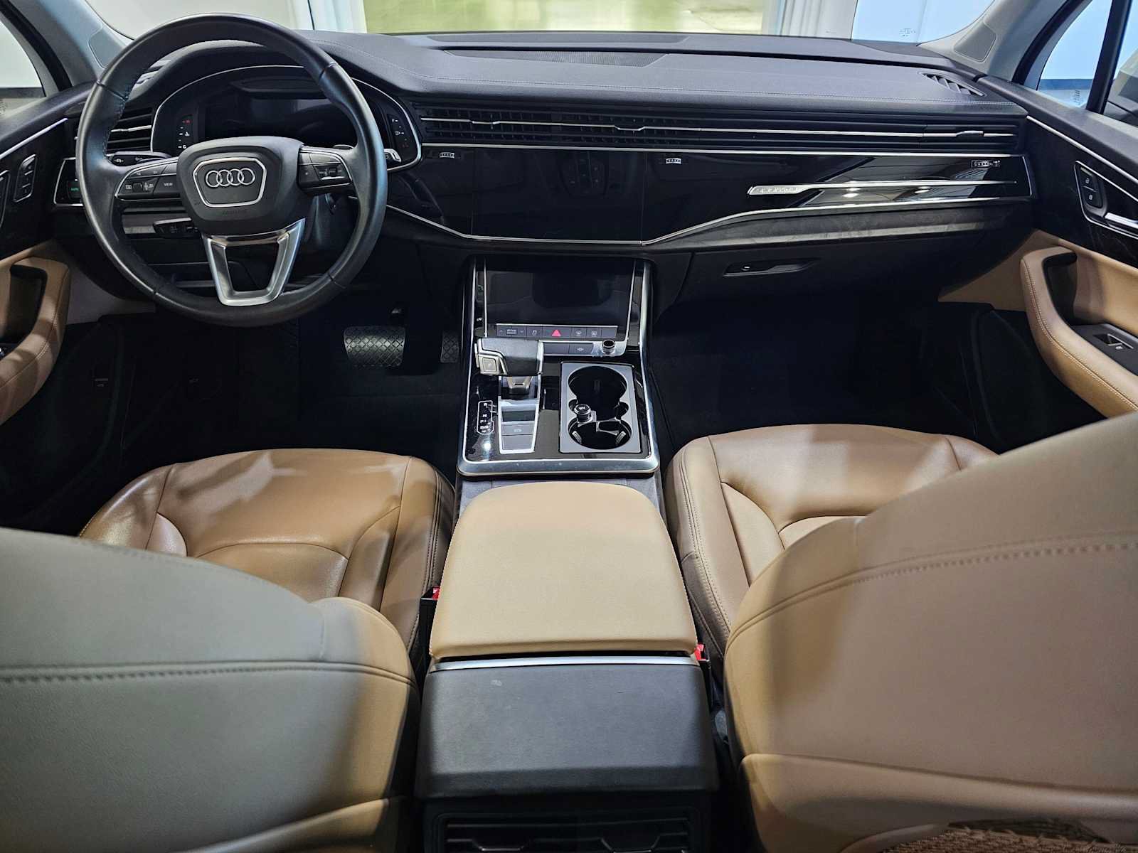Used 2023 Audi Q7 3.0T Premium Plus w/ Premium Plus Package AWD/4WD image 22
