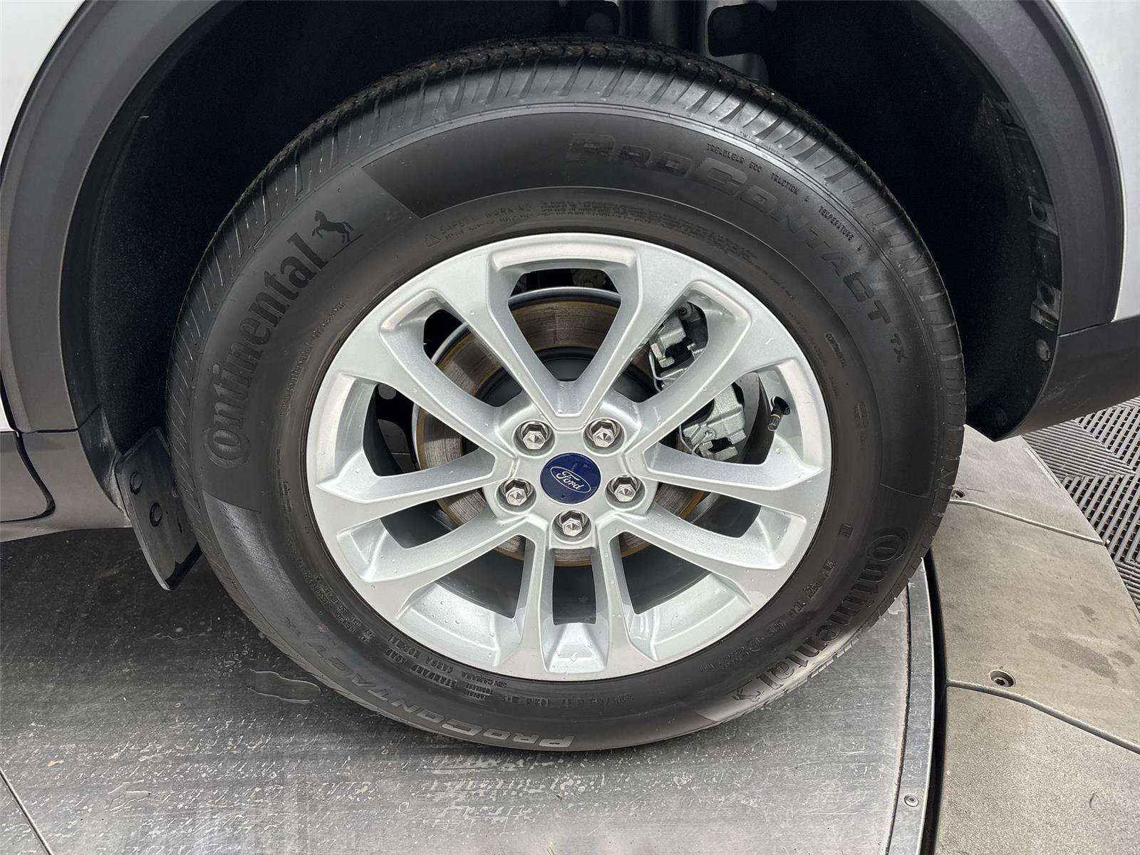 Used 2020 Ford Escape SE AWD/4WD image 27