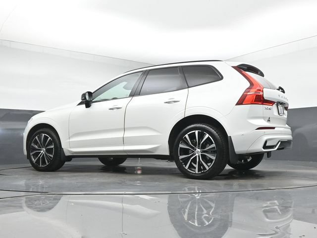 Used 2023 Volvo XC60 B6 Ultimate w/ Protection Package Premier AWD/4WD image 41