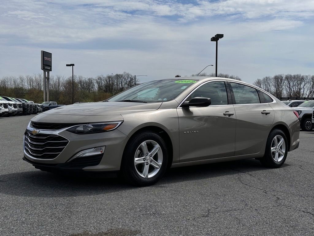 Used 2022 Chevrolet Malibu LS video 2