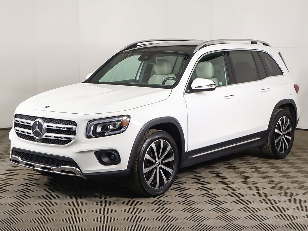 Used 2022 Mercedes-Benz GLB 250 4MATIC image 9