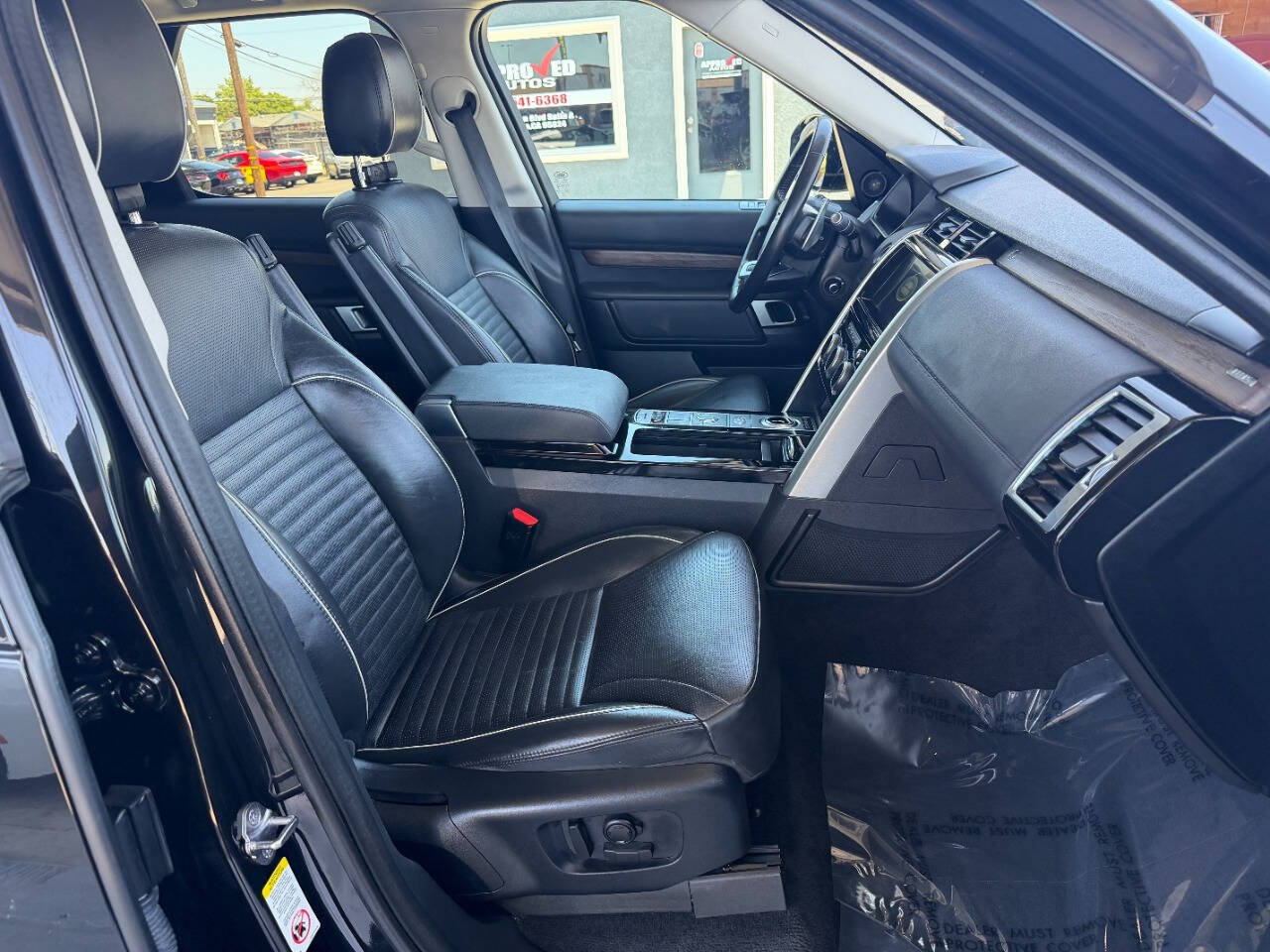 Used 2020 Land Rover Discovery HSE AWD/4WD image 14