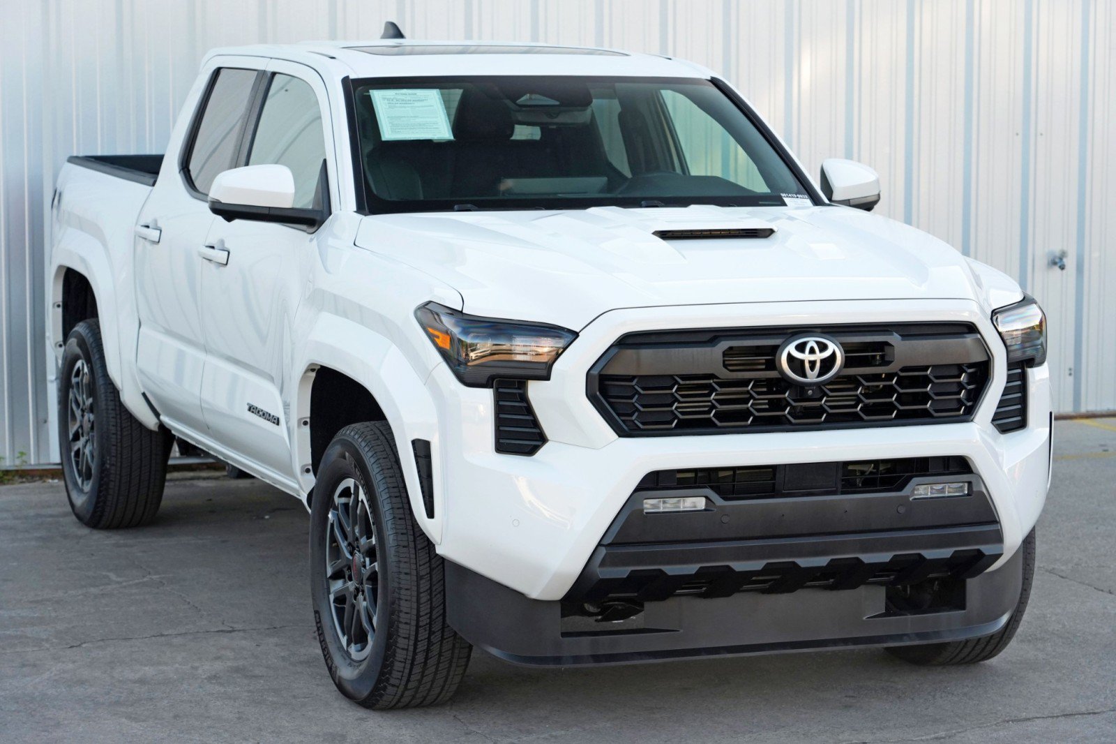 Used 2024 Toyota Tacoma TRD Sport w/ TRD Sport Premium Package AWD/4WD image 56