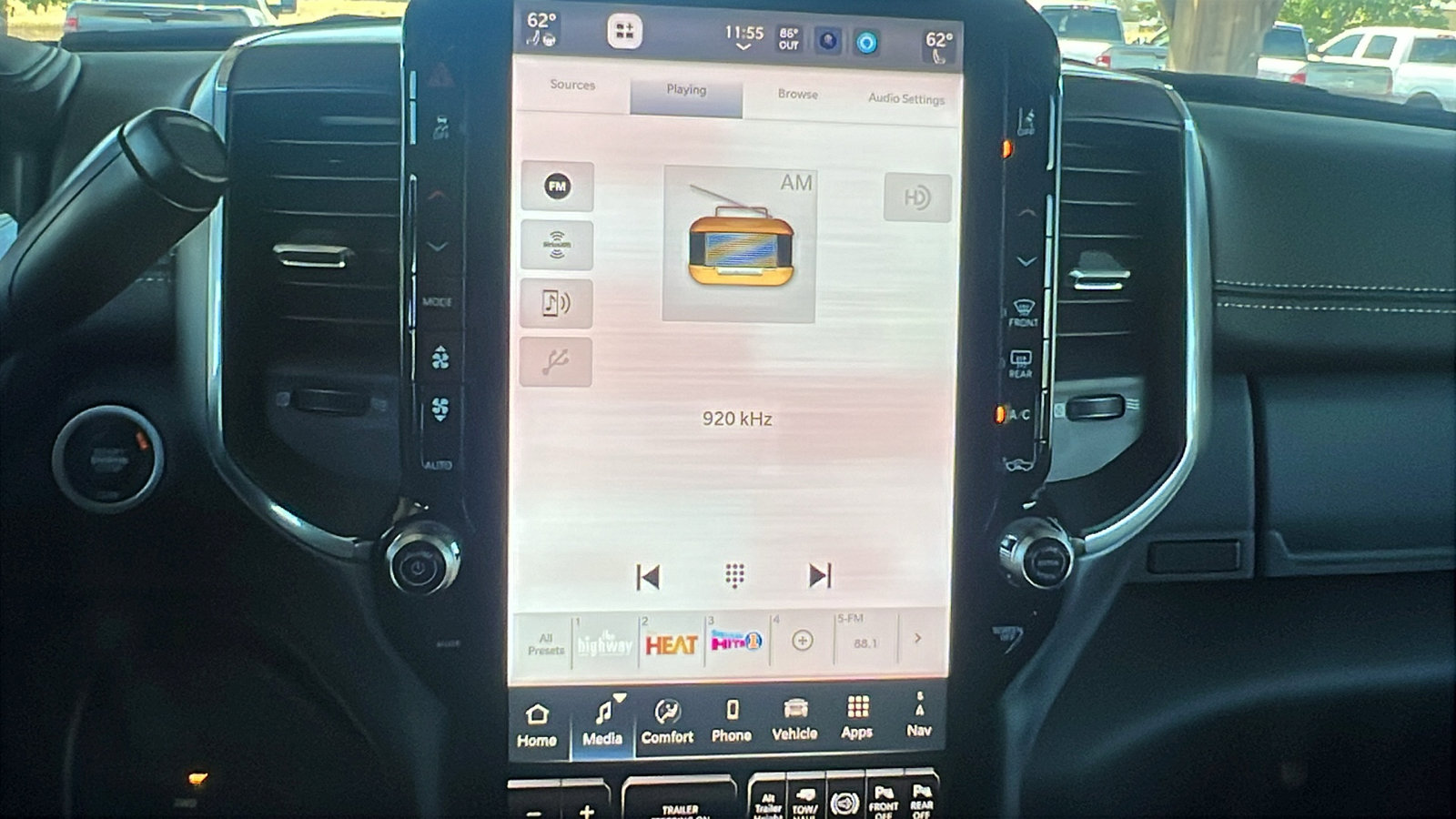 New 2025 RAM 2500 Laramie image 29