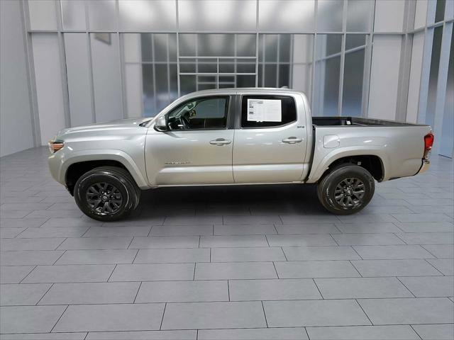 Certified 2023 Toyota Tacoma SR5 AWD/4WD image 5