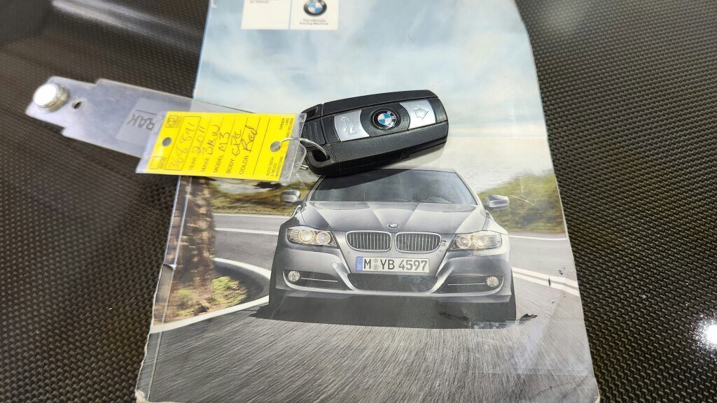 Used 2011 BMW M3 Coupe image 21