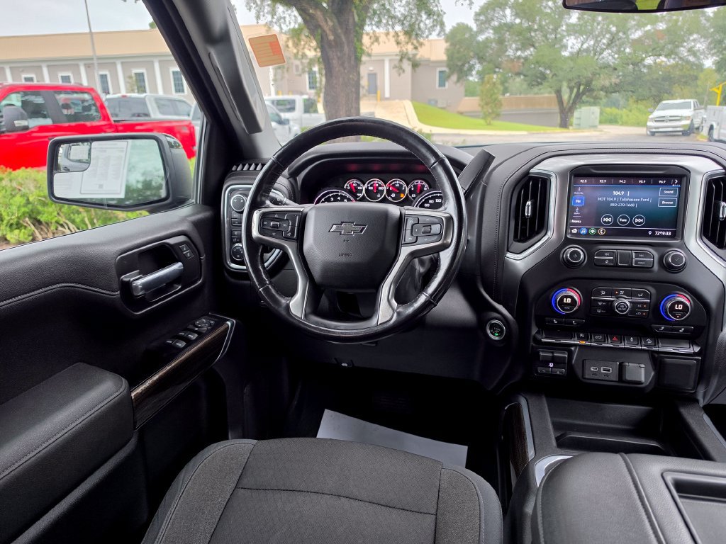 Used 2019 Chevrolet Silverado 1500 LT Trail Boss AWD/4WD image 9