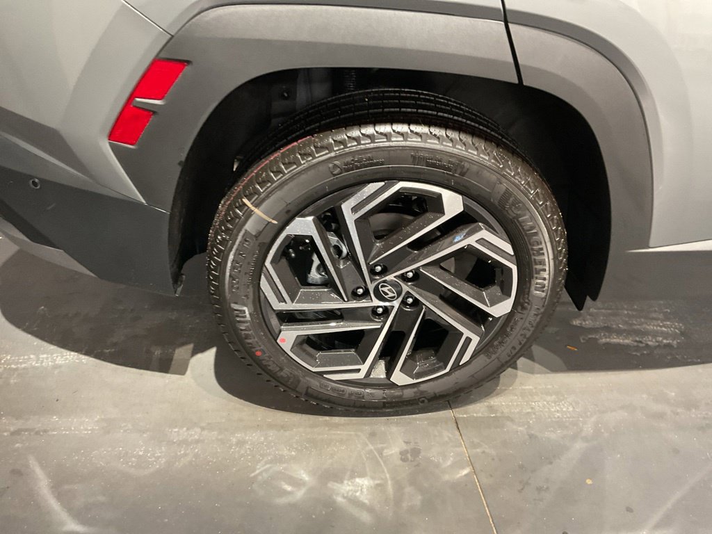 New 2026 Hyundai Tucson Limited w/ Tow & Go Package AWD/4WD image 26