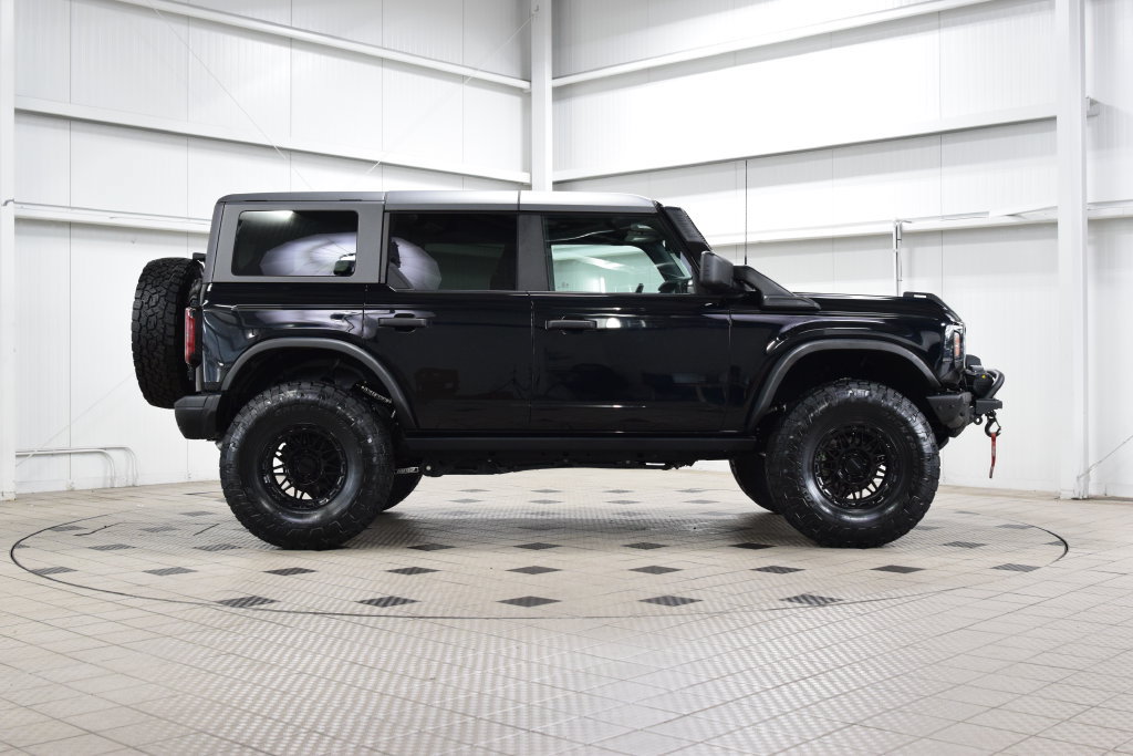 Used 2024 Ford Bronco Everglades AWD/4WD image 9