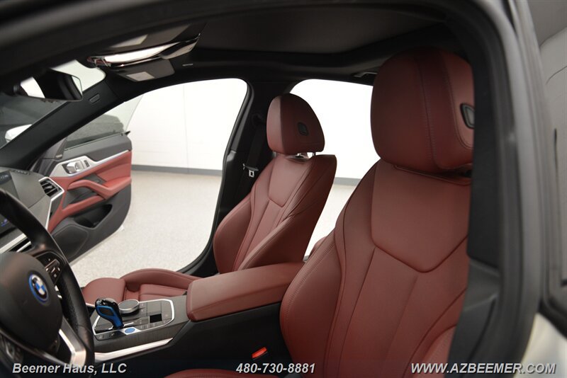 Used 2023 BMW i4 eDrive35 w/ Premium Package RWD image 19