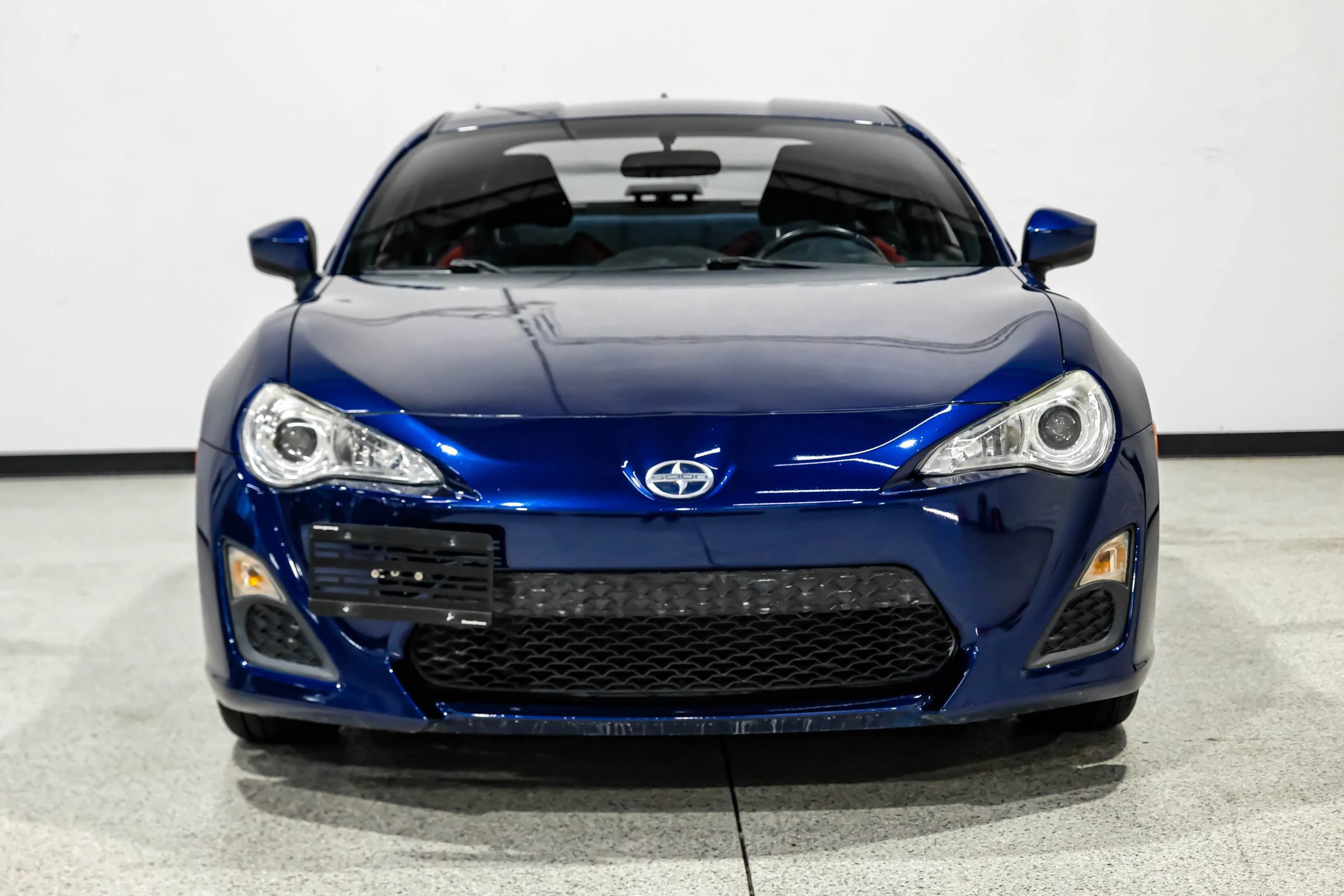 Used 2015 Scion FR-S RWD image 3