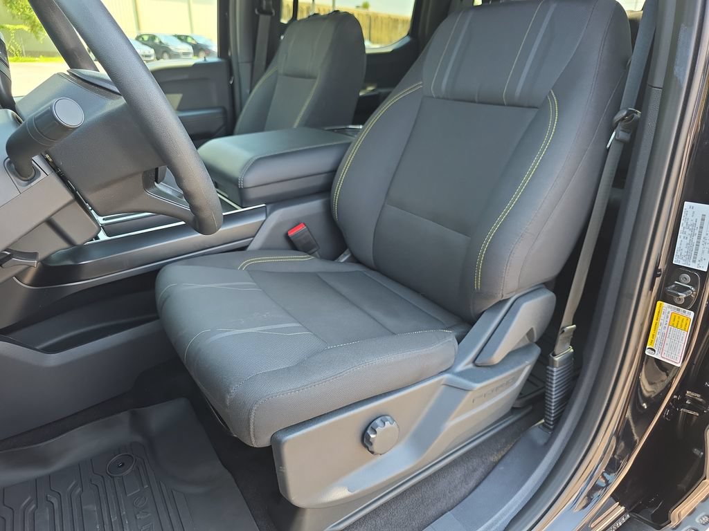 Used 2025 Ford F150 STX w/ Equipment Group 200A RWD image 11