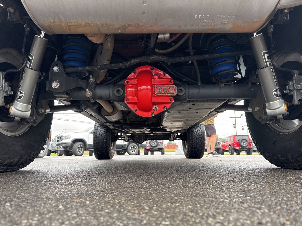 Used 2016 Jeep Wrangler Unlimited Rubicon w/ Connectivity Group image 30