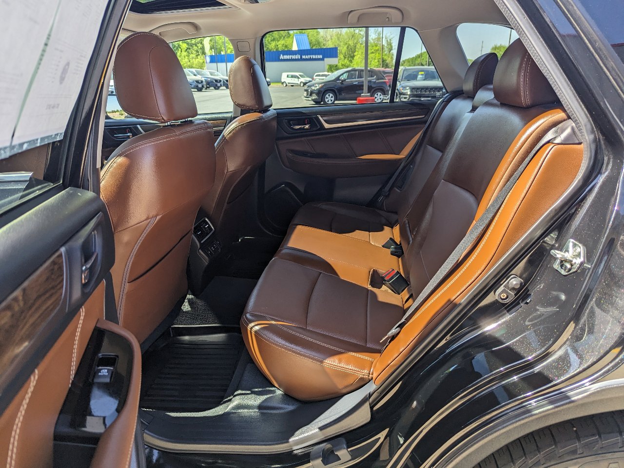 Used 2019 Subaru Outback 3.6R Touring w/ Protection Package #1 image 11