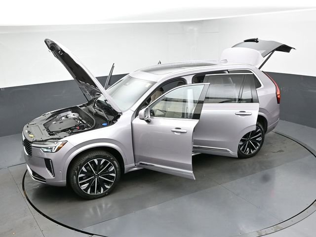 New 2026 Volvo XC90 B6 Plus w/ Protection Package Premier image 53