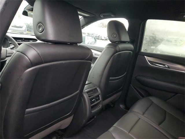 Certified 2020 Cadillac XT5 Luxury w/ LPO, Floor Liner Package image 10