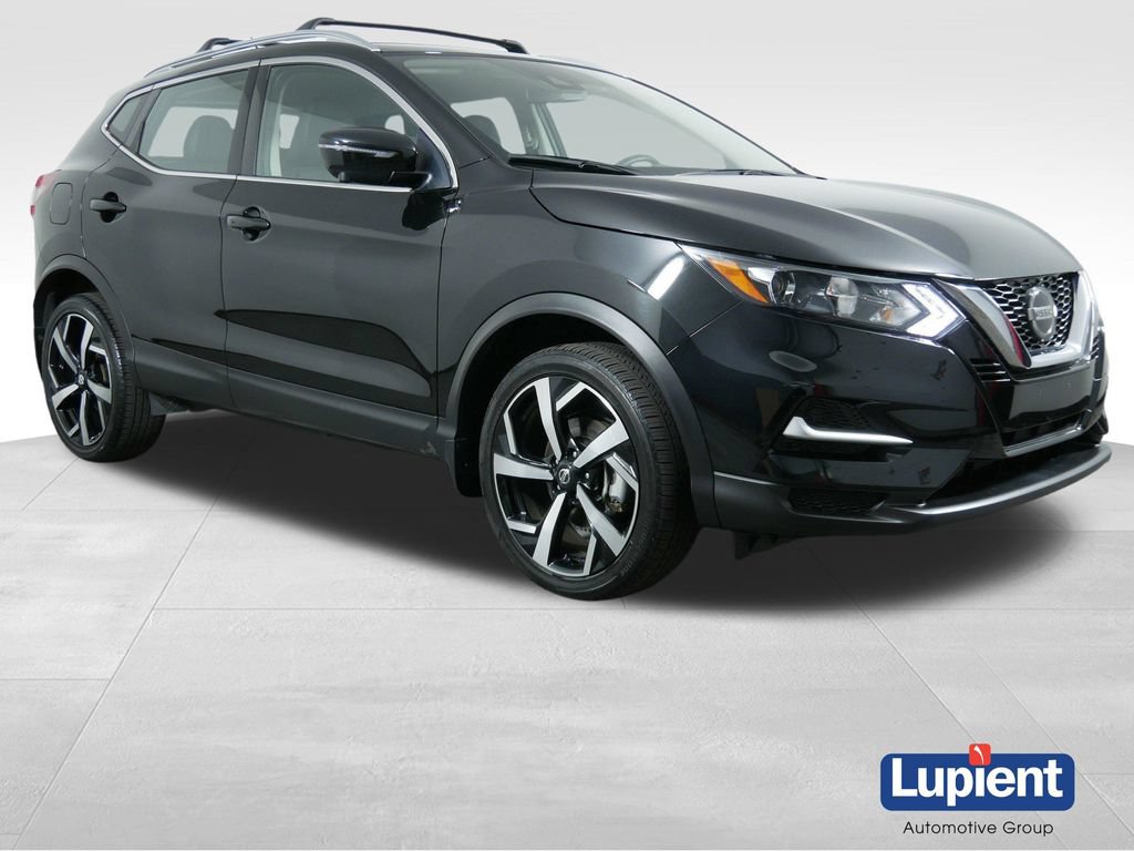 Used 2022 Nissan Rogue Sport SL AWD/4WD image 1