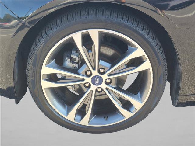 Used 2020 Ford Fusion Titanium AWD/4WD image 24