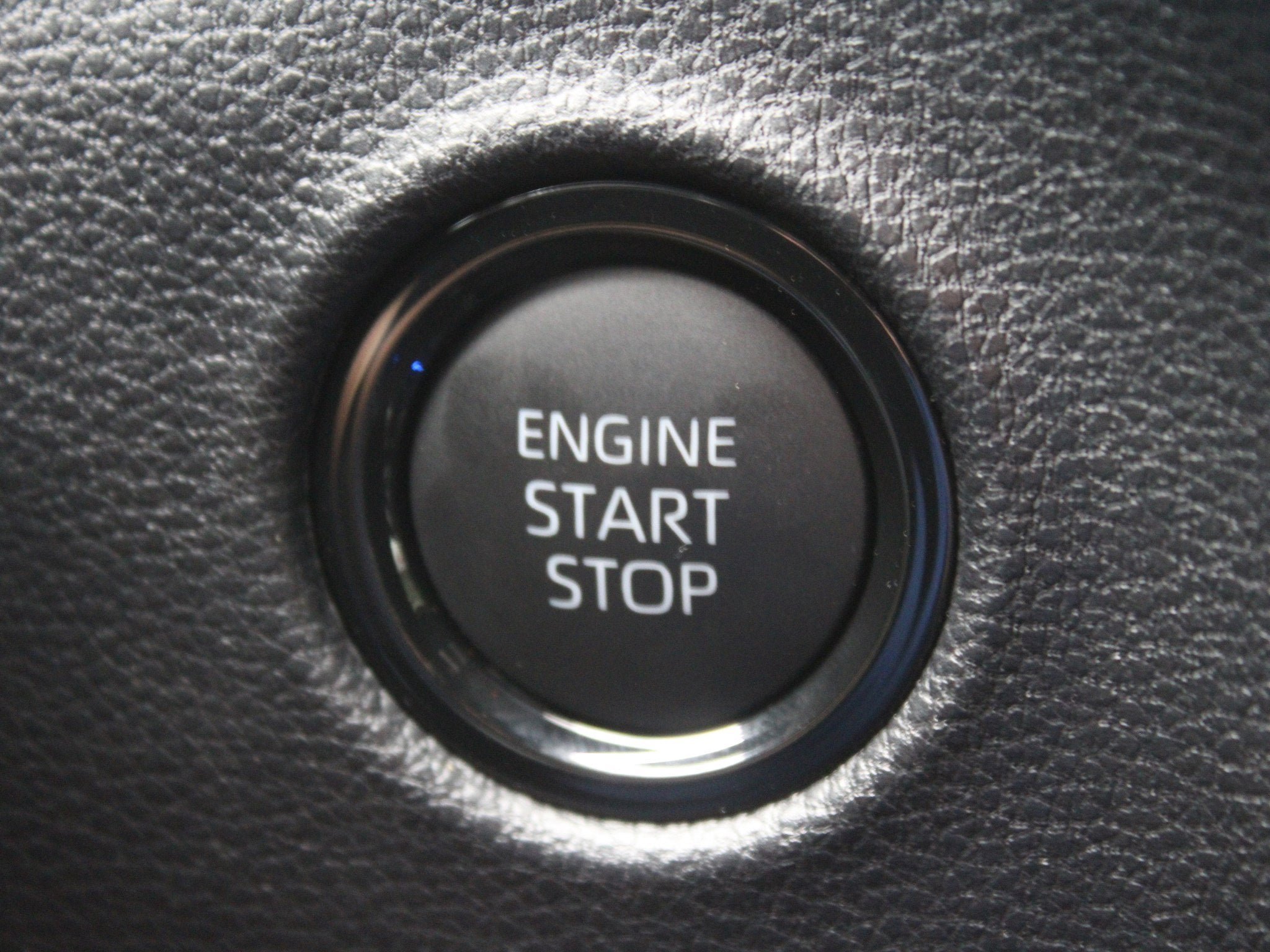 Used 2026 Toyota Tundra SR5 AWD/4WD image 4