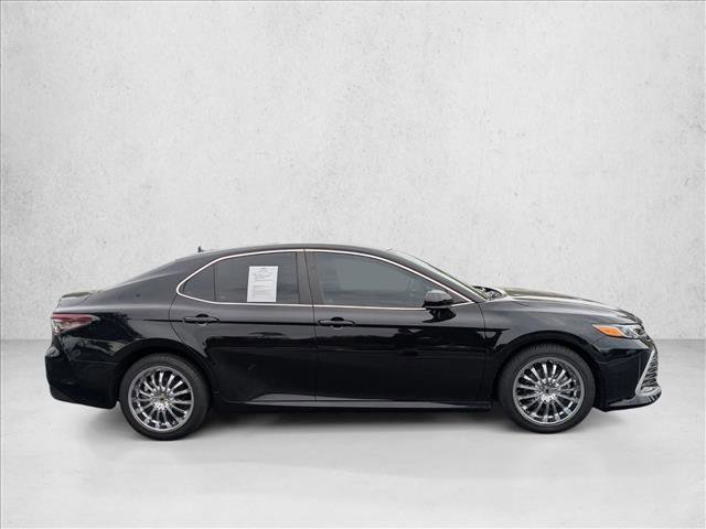 Used 2024 Toyota Camry LE image 4