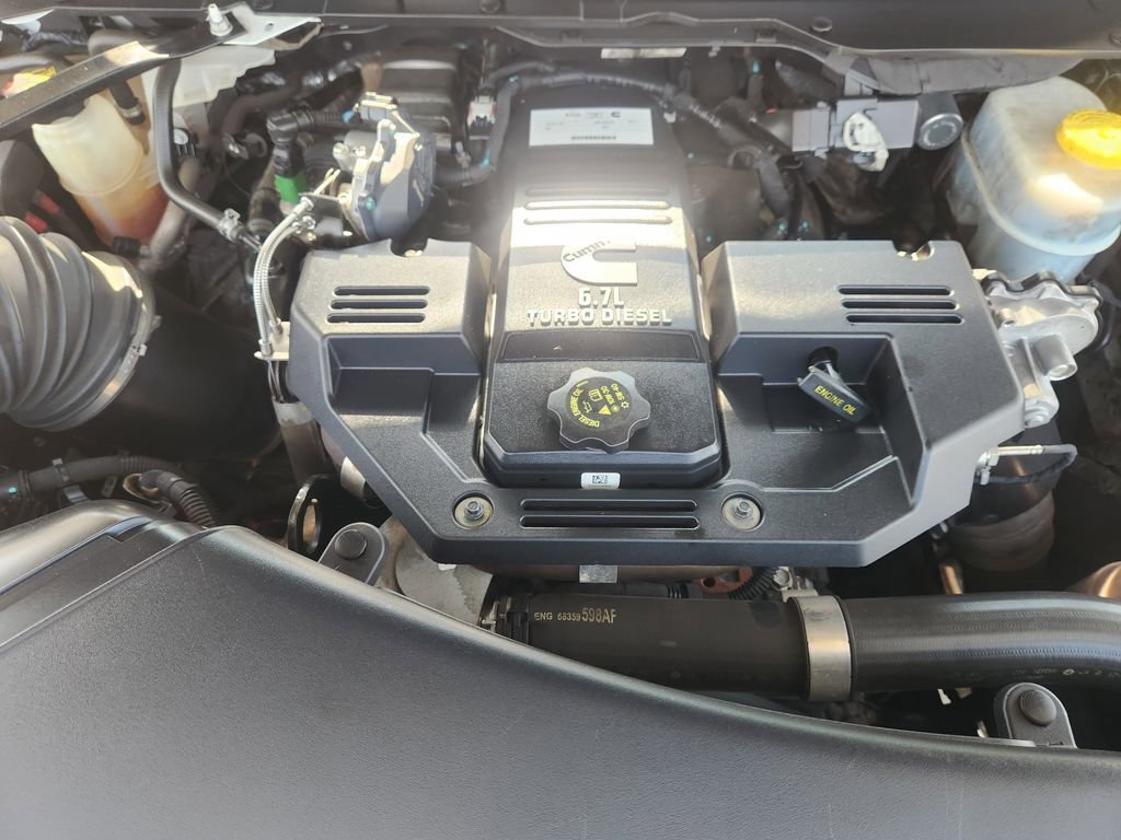 Used 2022 RAM 3500 Tradesman image 32