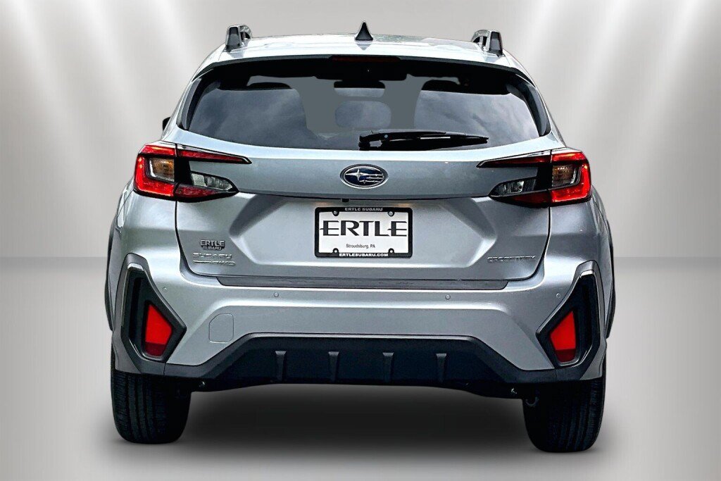 Used 2025 Subaru Crosstrek 2.5i Limited w/ Crosstrek Mirror Package AWD/4WD image 6
