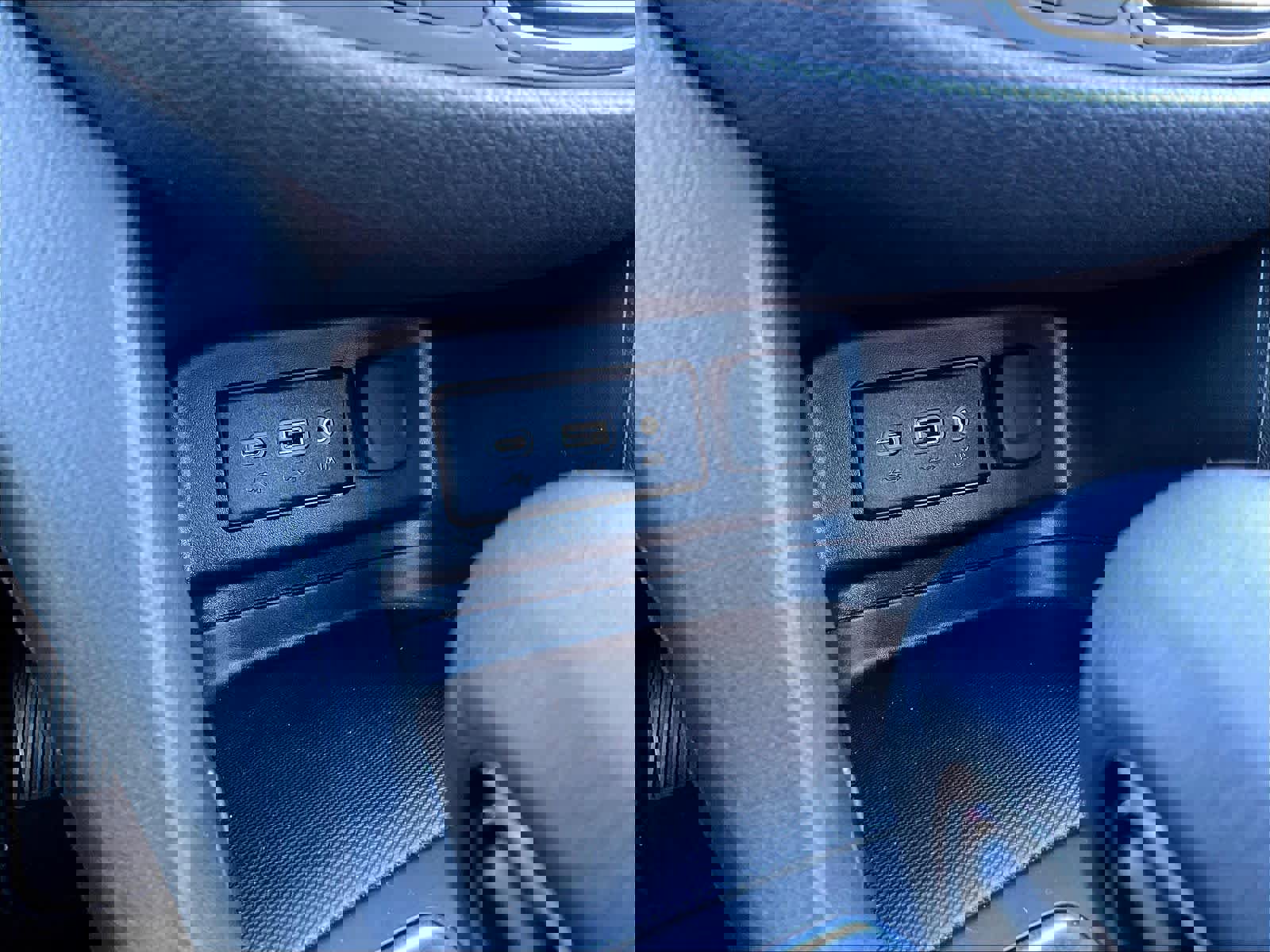 Used 2022 Chevrolet Equinox LT image 27