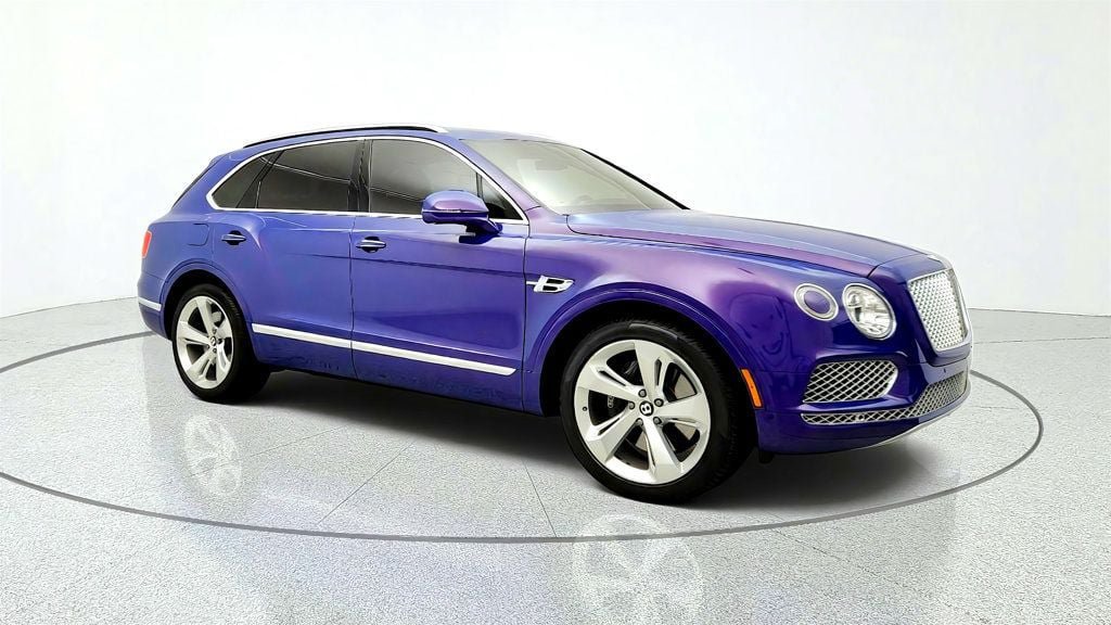 Used 2018 Bentley Bentayga AWD/4WD image 3
