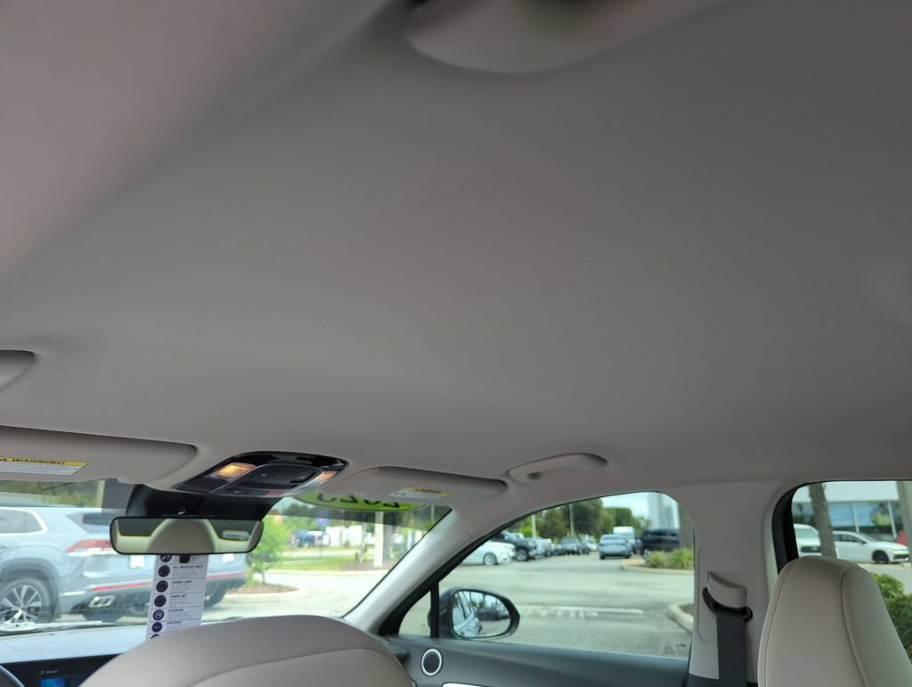 Used 2025 Hyundai Sonata SE FWD image 29