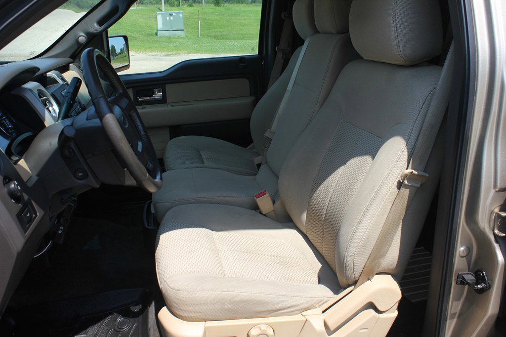 Used 2012 Ford F150 XLT w/ XTR Pkg image 29