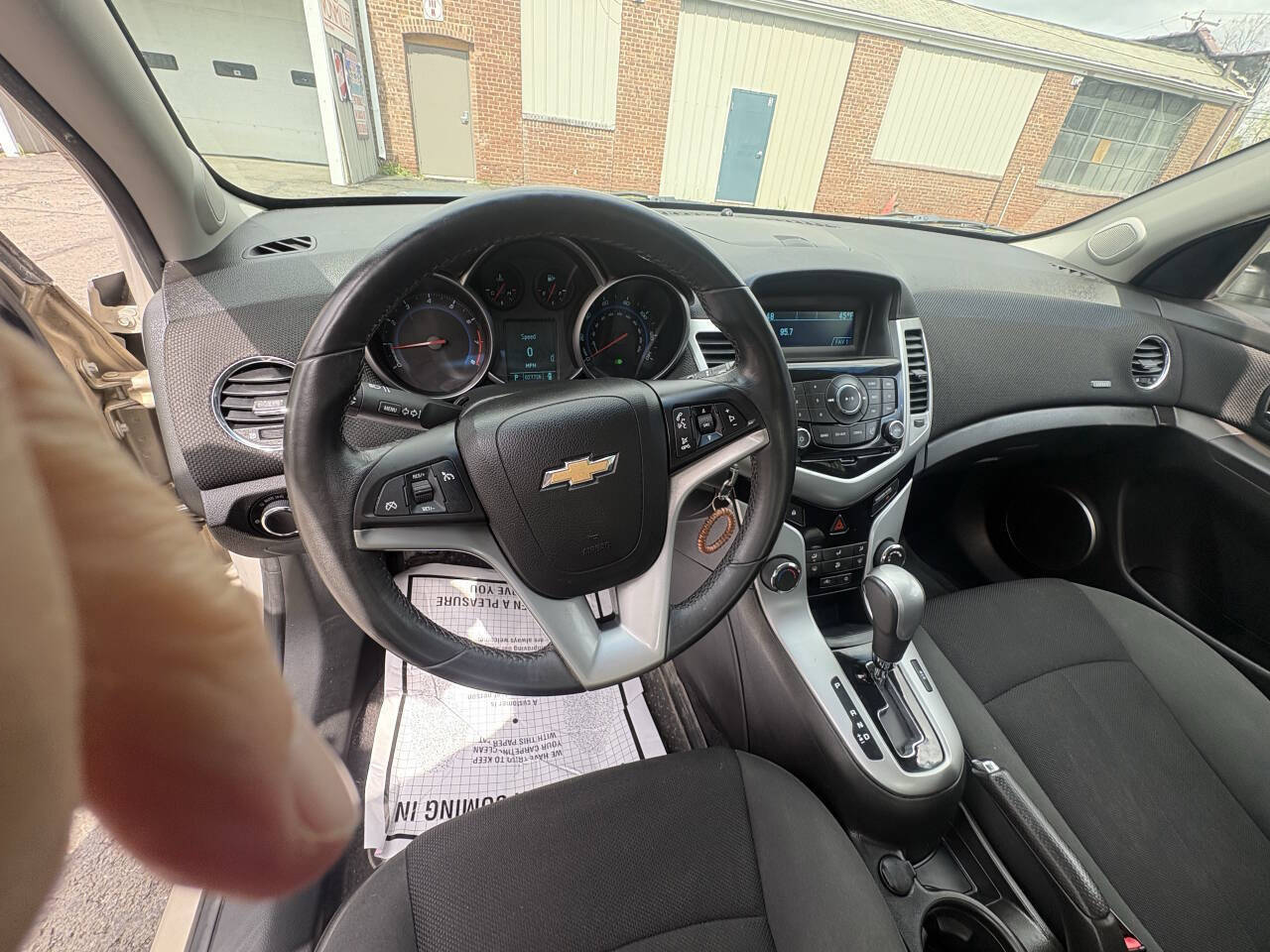 Used 2011 Chevrolet Cruze LT FWD image 19