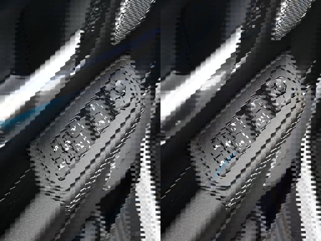 New 2025 RAM 1500 Laramie w/ Night Edition image 11