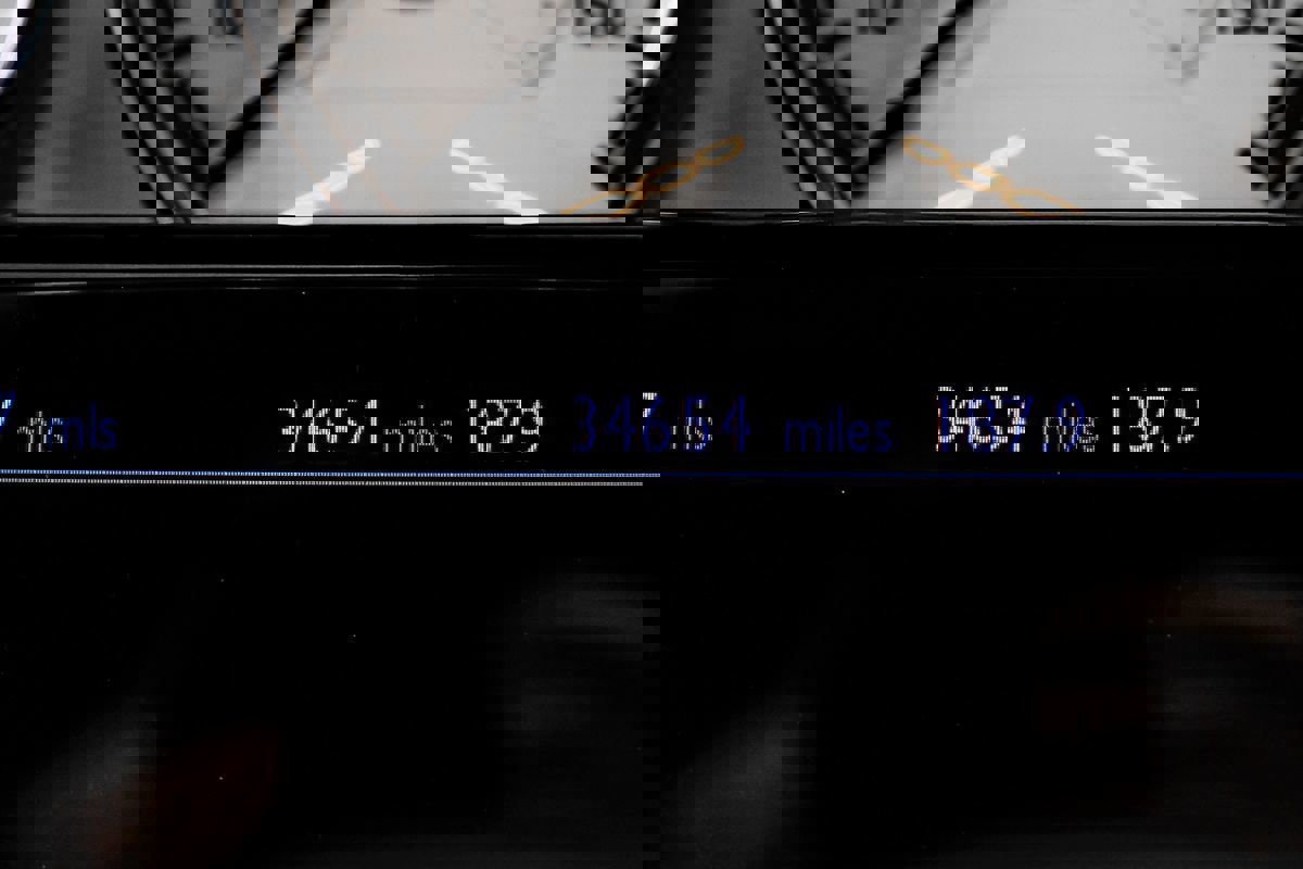 Used 2016 Rolls-Royce Dawn image 19