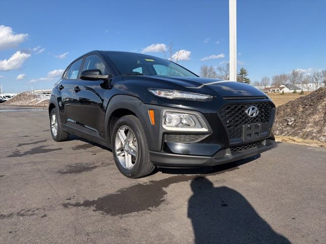 Used 2018 Hyundai Kona SE image 1