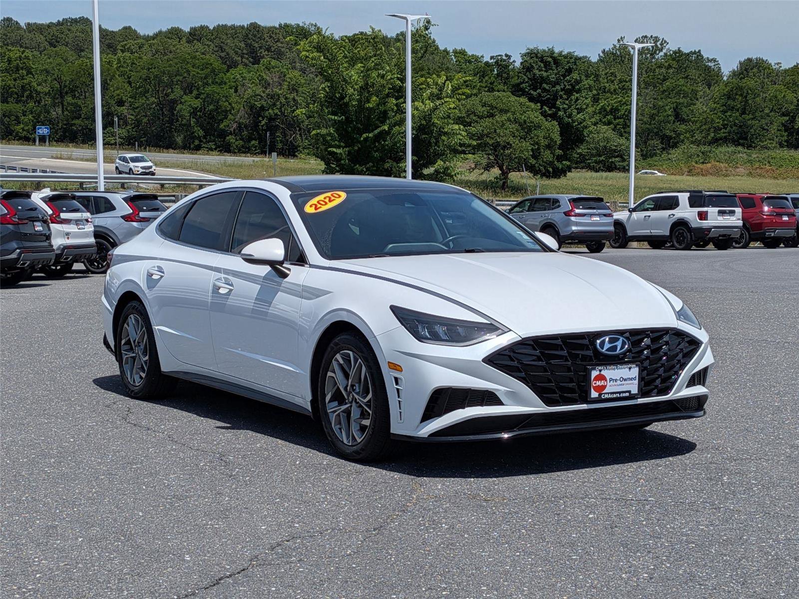 Used 2020 Hyundai Sonata SEL w/ Premium + Sunroof Package FWD image 3