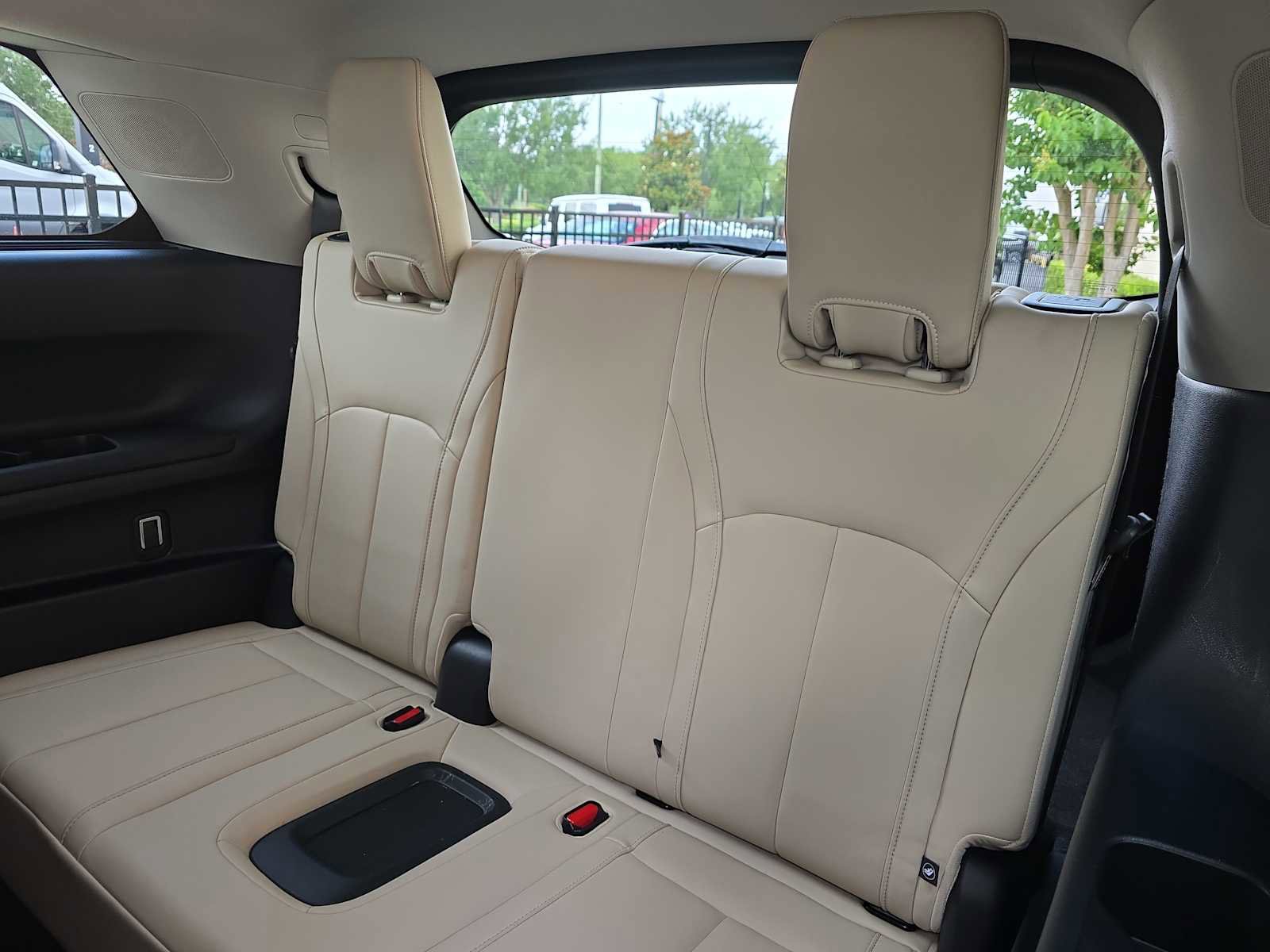 Used 2023 INFINITI QX60 Luxe w/ Cargo Package AWD/4WD image 10